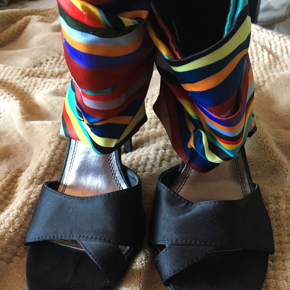 Colorful heels 👠 - Picture 3 of 7